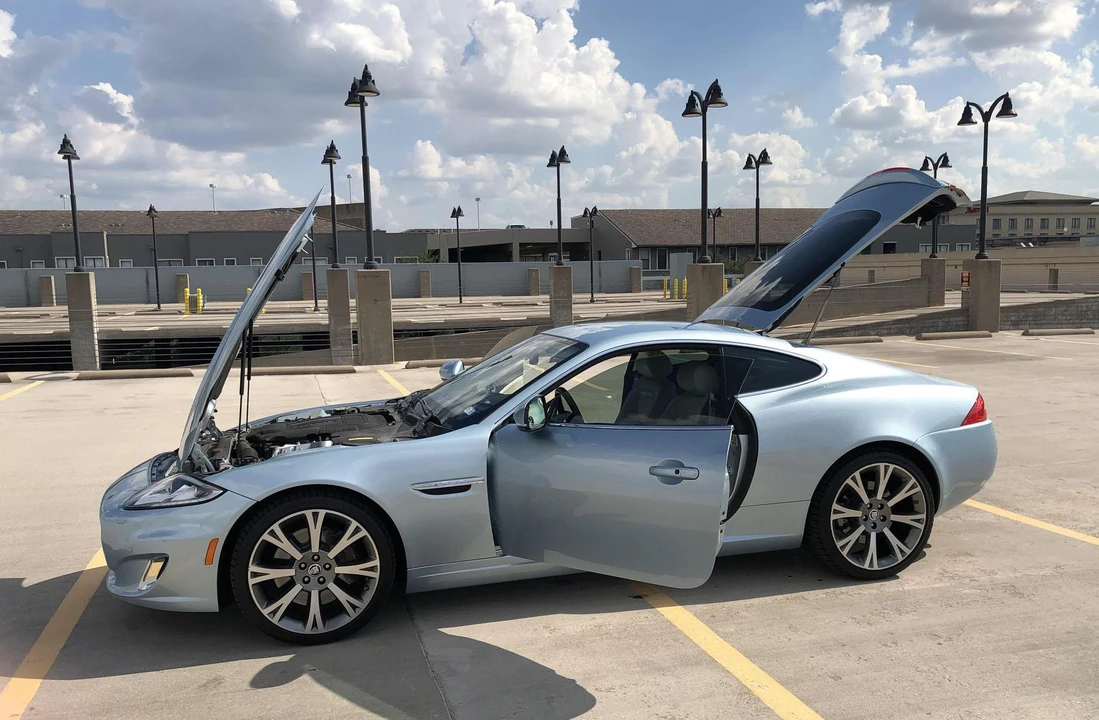 2012 Jaguar X150 XK - Image 2 of 31