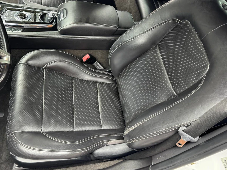 2012 Jaguar X150 XK - Image 8 of 14
