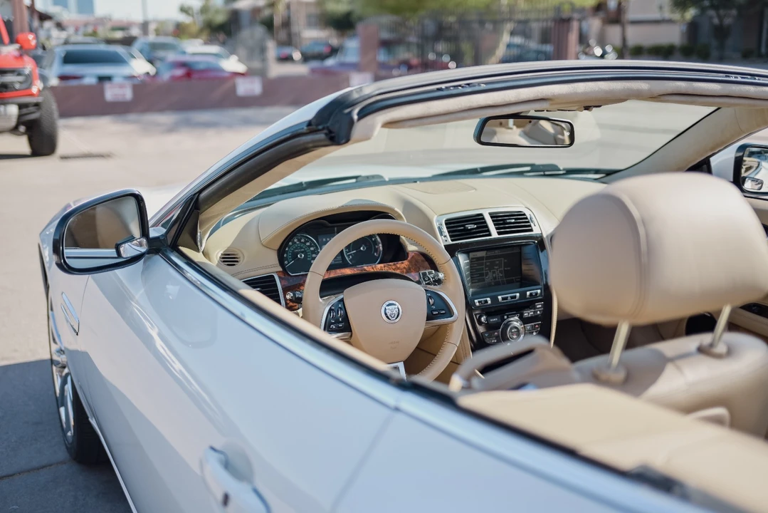 2012 Jaguar X150 XK - Image 10 of 19