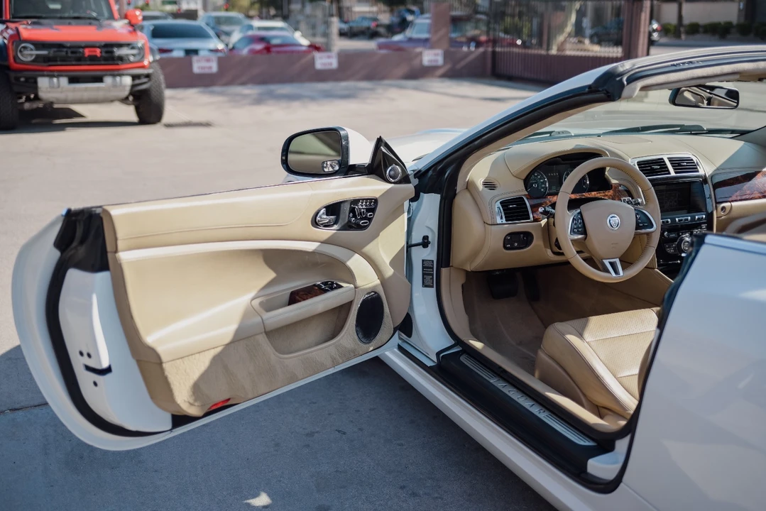 2012 Jaguar X150 XK - Image 11 of 19