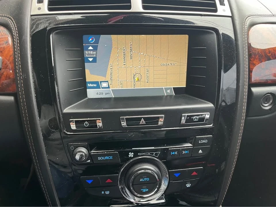 2012 Jaguar X150 XK - Image 12 of 17