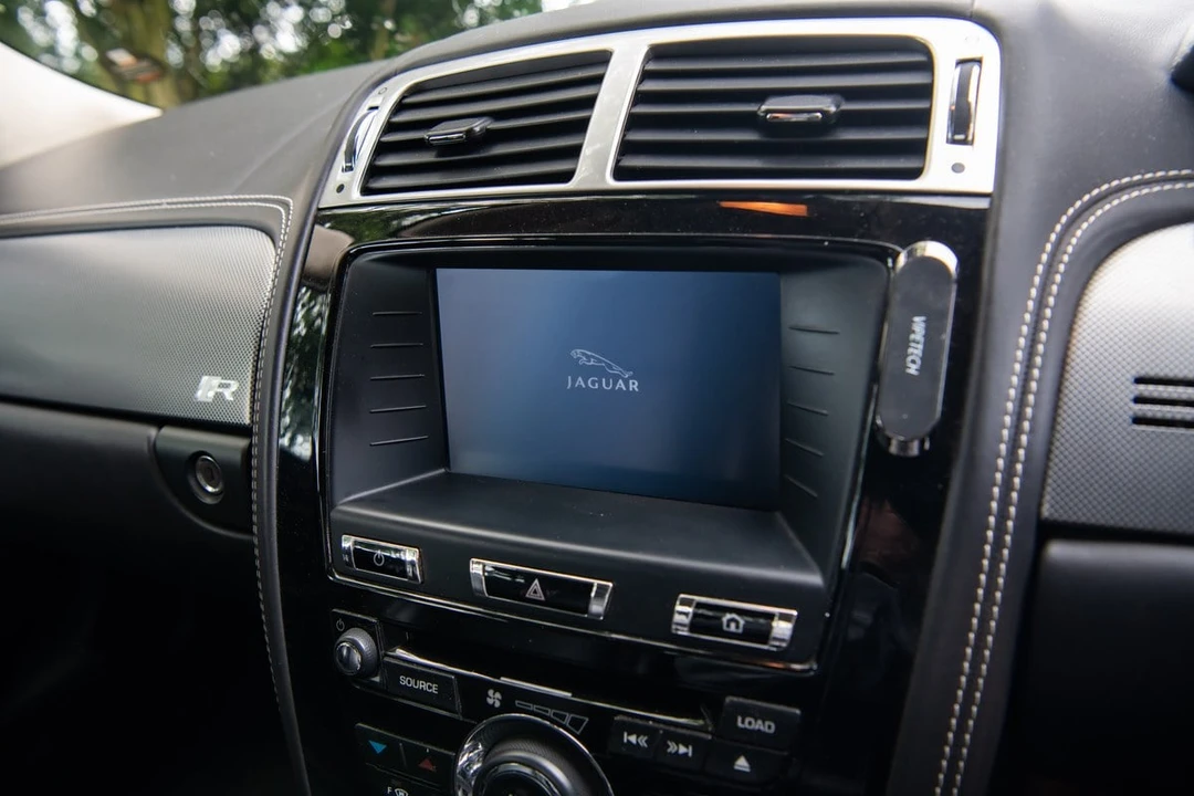 2012 Jaguar X150 XKR - Image 16 of 31