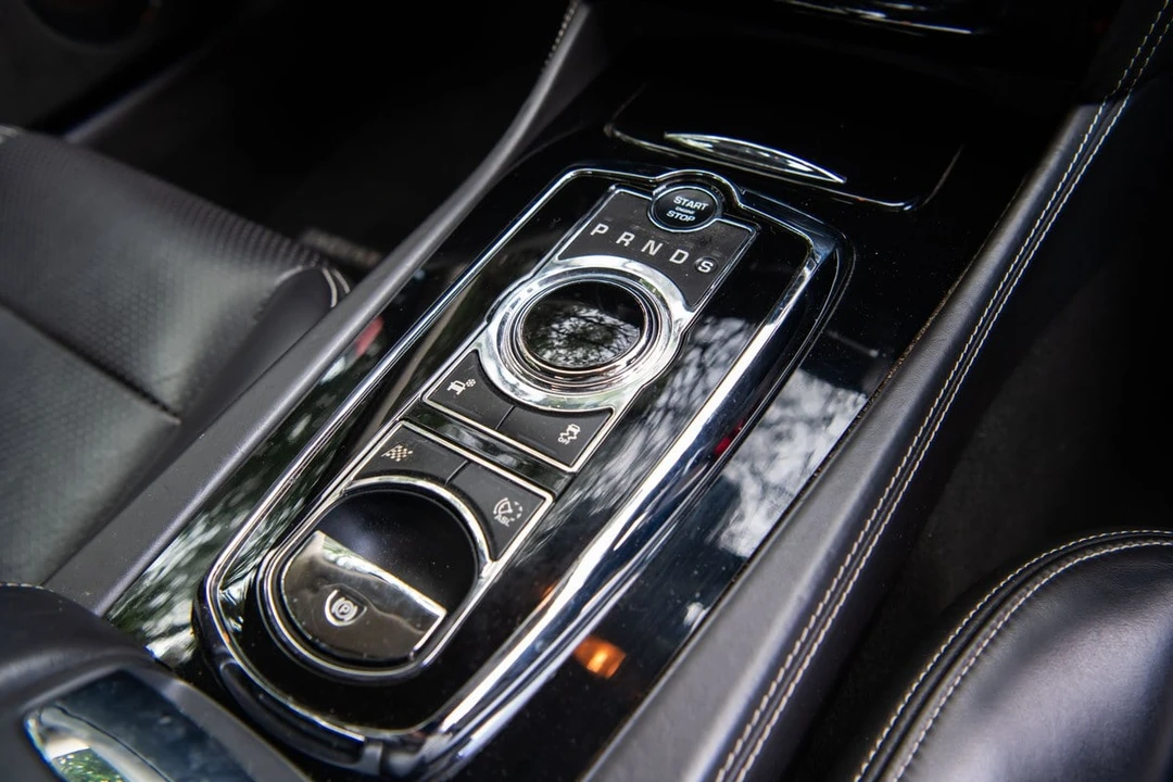 2012 Jaguar X150 XKR - Image 18 of 31