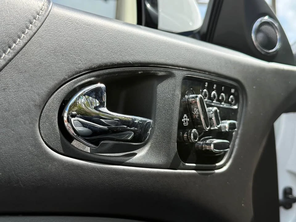 2012 Jaguar X150 XKR - Image 13 of 18