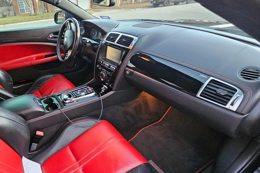 2012 Jaguar X150 XKR - Image 29 of 31