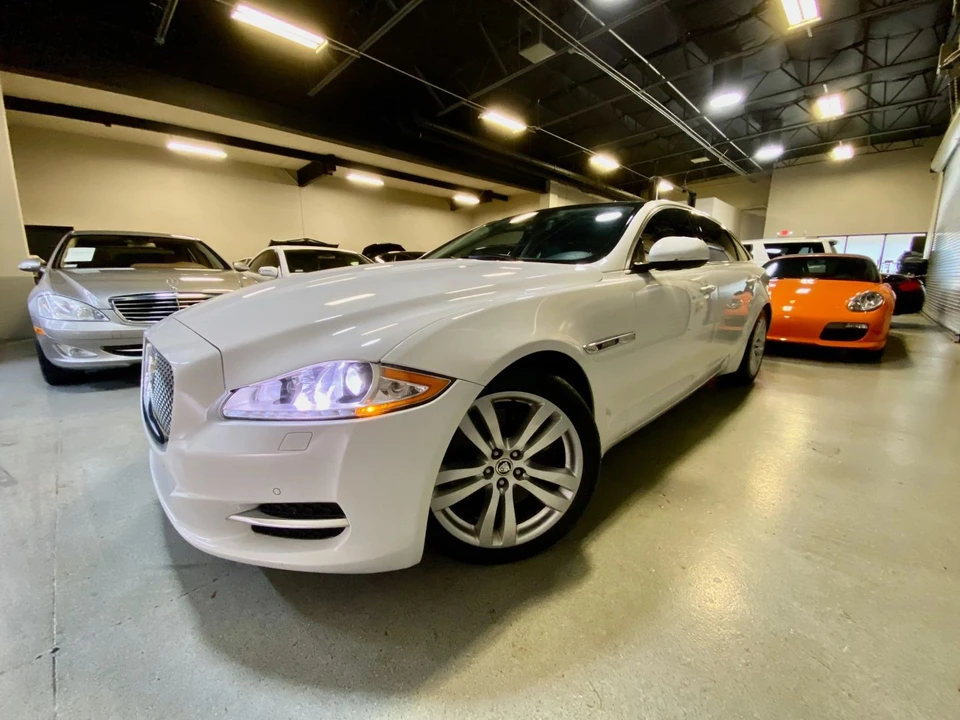 2012 Jaguar X351 XJ - Image 5 of 21