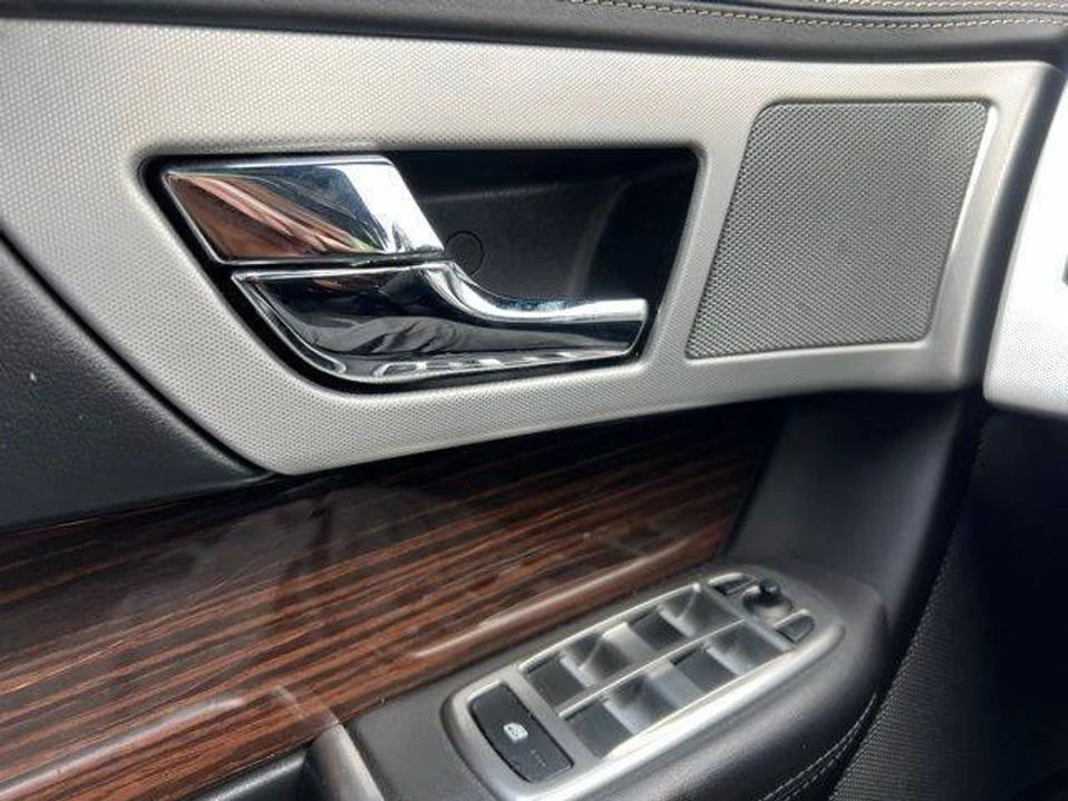 2012 Jaguar X250 XF - Image 16 of 20