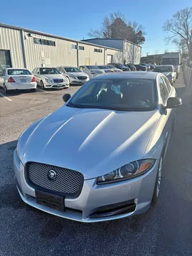 2012 Jaguar XF Luxury Sedan