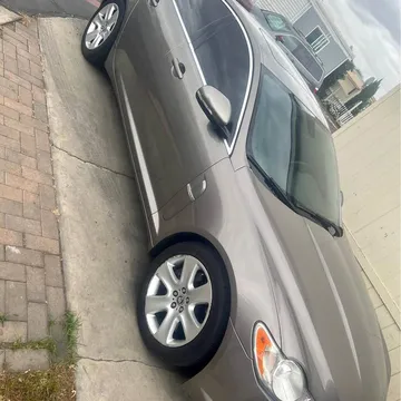 2012 Jaguar XF Premium Luxury