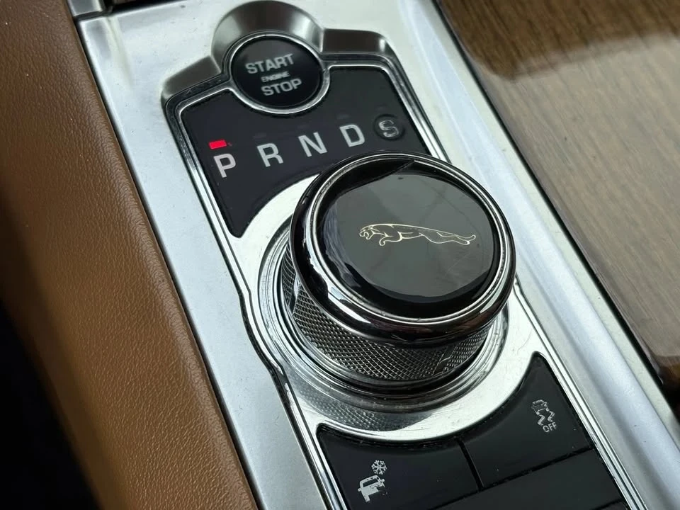 2012 Jaguar X250 XF - Image 5 of 19