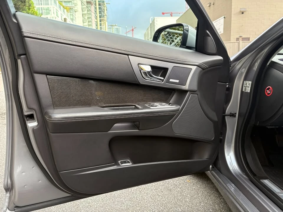 2012 Jaguar X250 XFR - Image 12 of 20