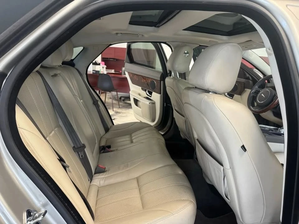 2012 Jaguar X351 XJ - Image 13 of 16