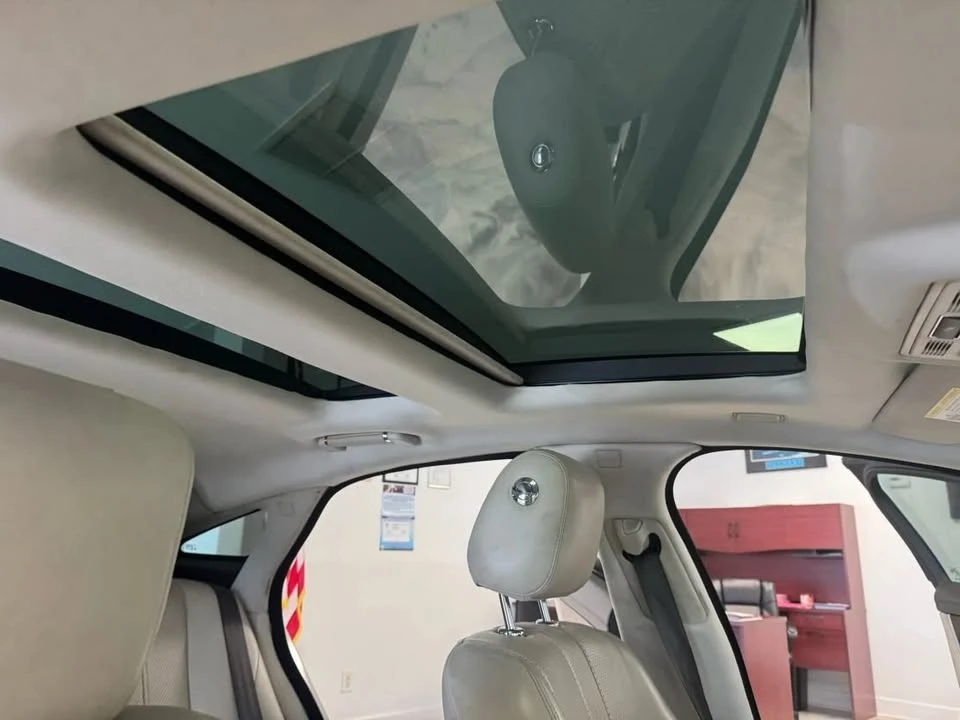 2012 Jaguar X351 XJ - Image 15 of 16