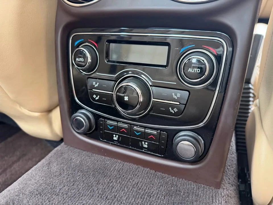 2012 Jaguar X351 XJ - Image 6 of 15