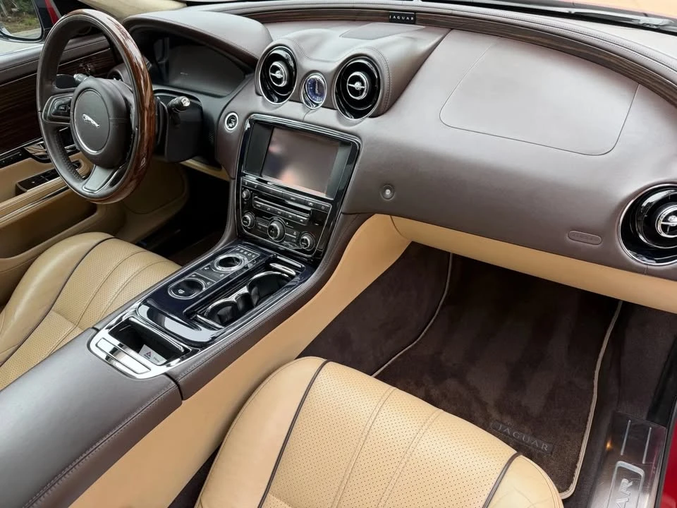 2012 Jaguar X351 XJ - Image 9 of 16