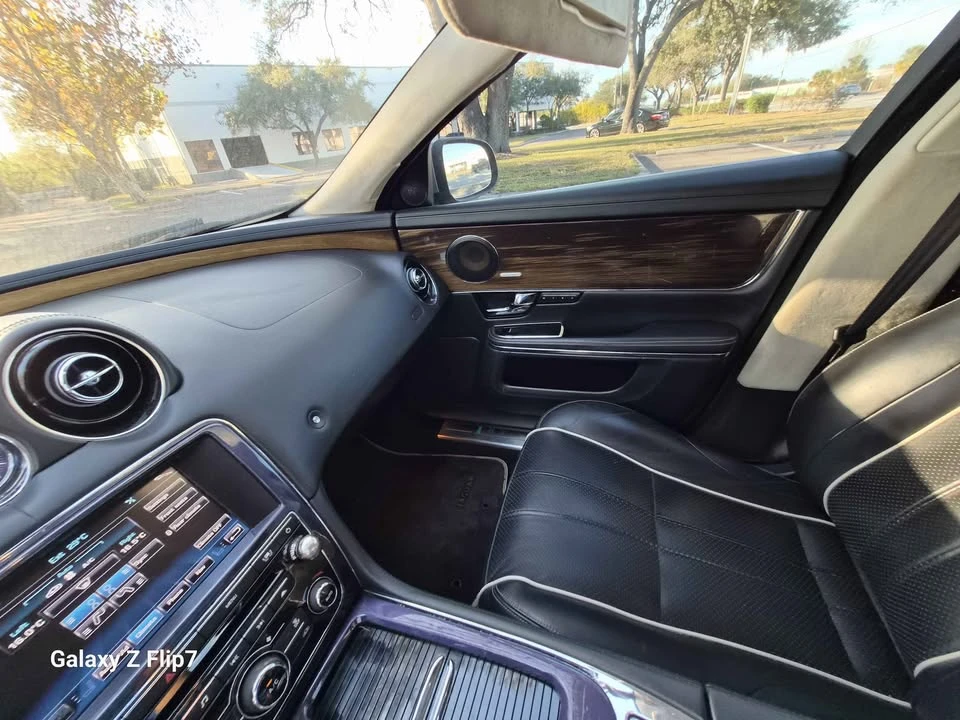 2012 Jaguar X351 XJ - Image 9 of 11