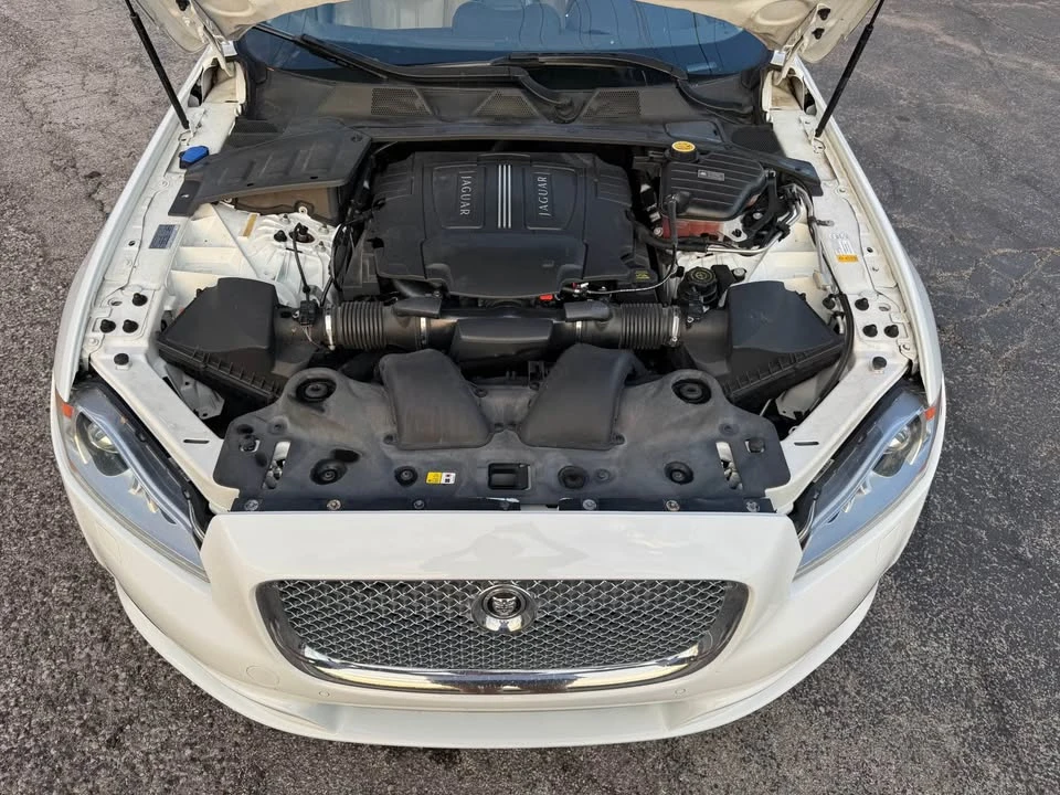 2012 Jaguar X351 XJ - Image 17 of 20