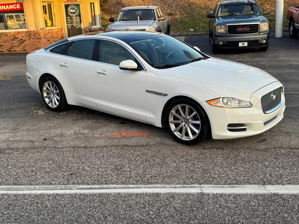 2012 Jaguar X351 XJ - Image 11 of 20