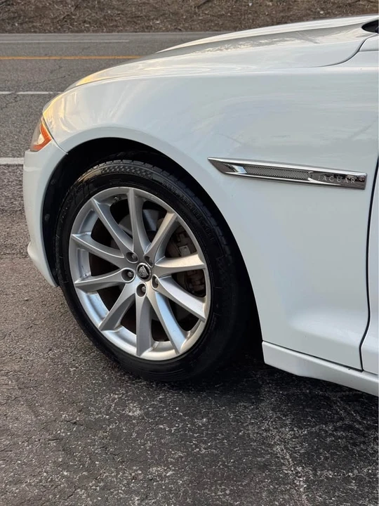 2012 Jaguar X351 XJ - Image 18 of 20