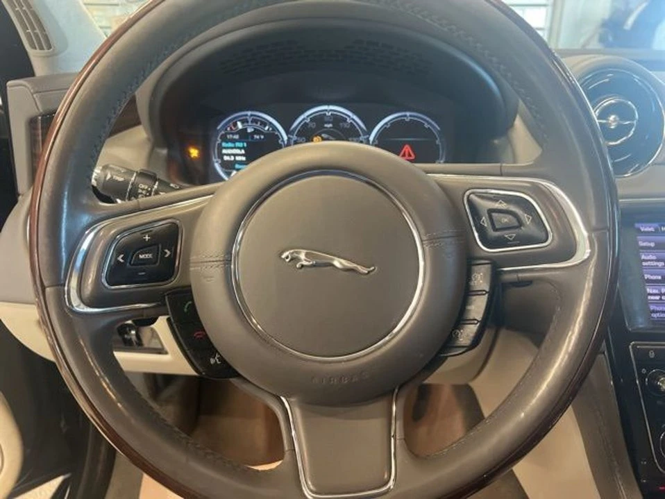 2012 Jaguar X351 XJ - Image 13 of 20