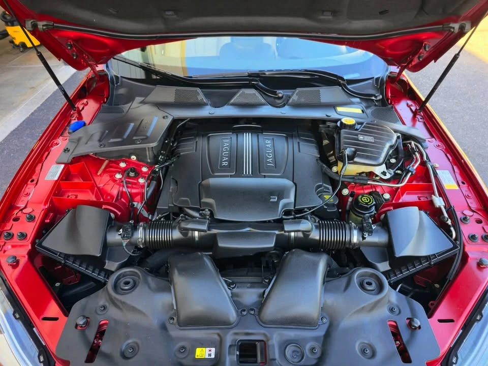 2012 Jaguar X351 XJ - Image 10 of 17