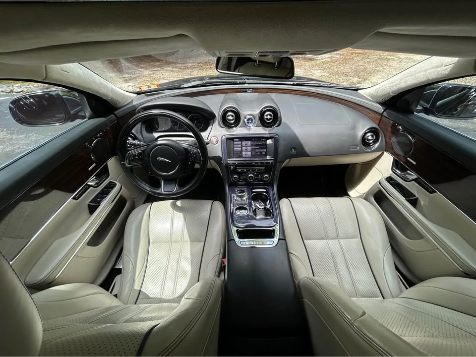 2012 Jaguar X351 XJ - Image 9 of 20
