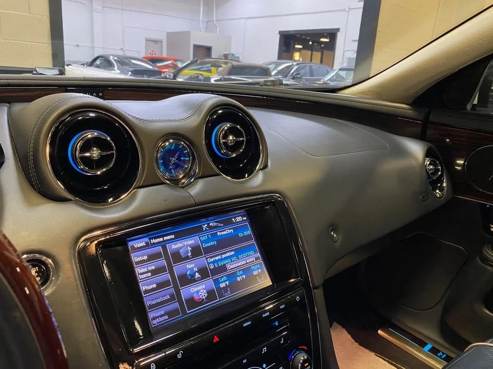 2012 Jaguar X351 XJ - Image 12 of 20