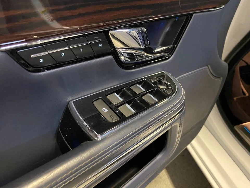 2012 Jaguar X351 XJ - Image 10 of 20