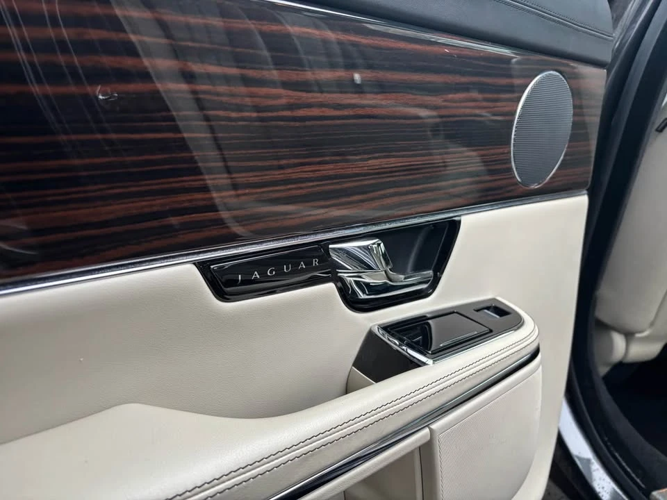 2012 Jaguar X351 XJ - Image 7 of 11