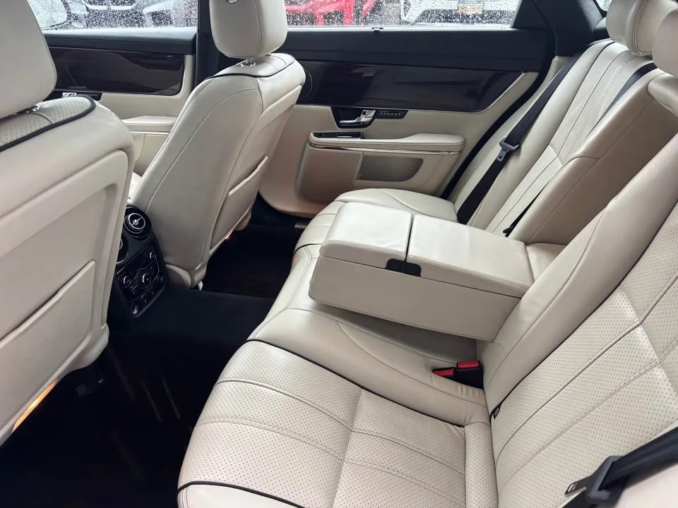 2012 Jaguar X351 XJ - Image 6 of 11