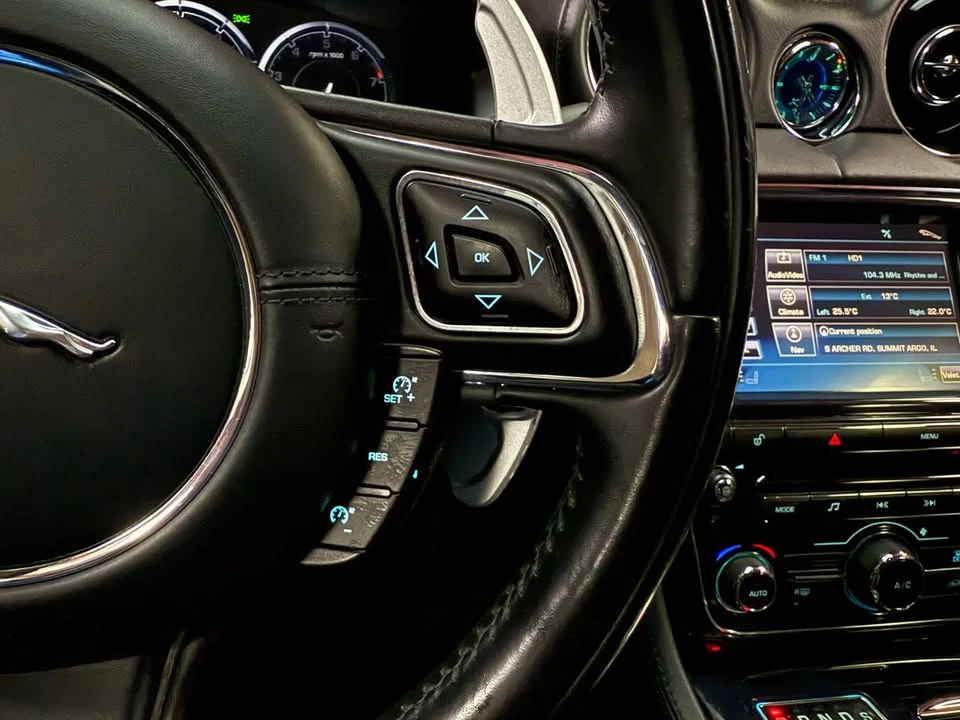 2012 Jaguar XJ Series 4 - Image 14 of 20