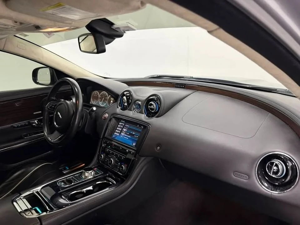 2012 Jaguar X351 XJ - Image 13 of 19