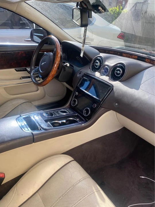 2012 Jaguar X351 XJ - Image 4 of 6