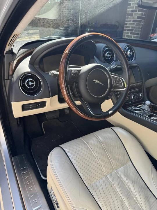 2012 Jaguar X351 XJ - Image 7 of 14