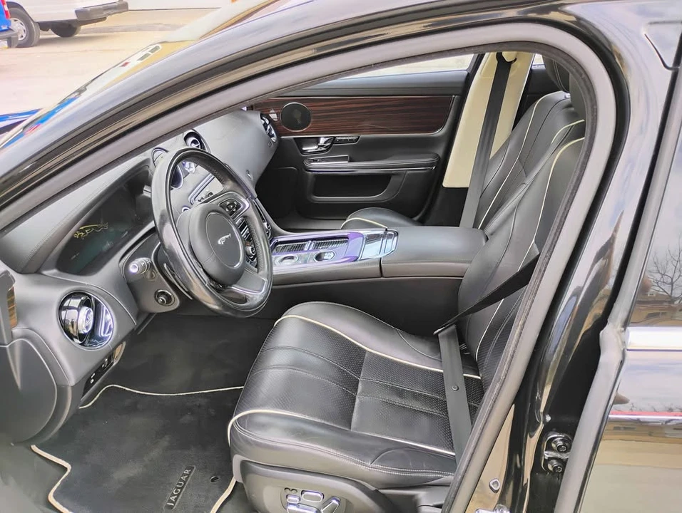 2012 Jaguar X351 XJ - Image 4 of 10