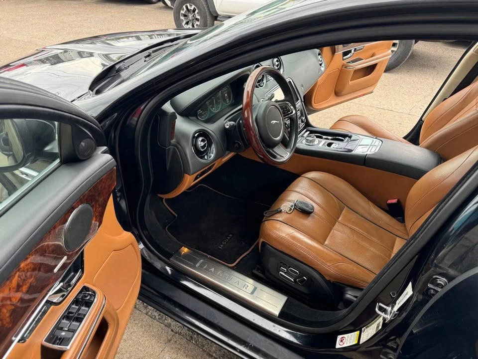 2012 Jaguar X351 XJ - Image 11 of 20