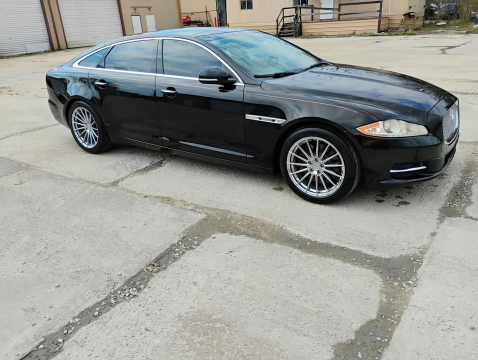 2012 Jaguar X351 XJ - Image 8 of 10