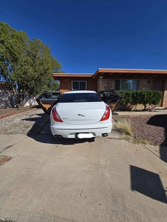 2012 Jaguar X351 XJ - Image 10 of 10