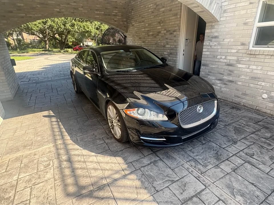 2012 Jaguar X351 XJ - Image 2 of 10
