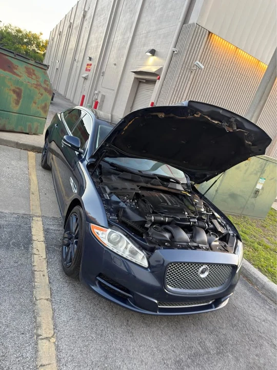 2012 Jaguar X351 XJ - Image 5 of 19