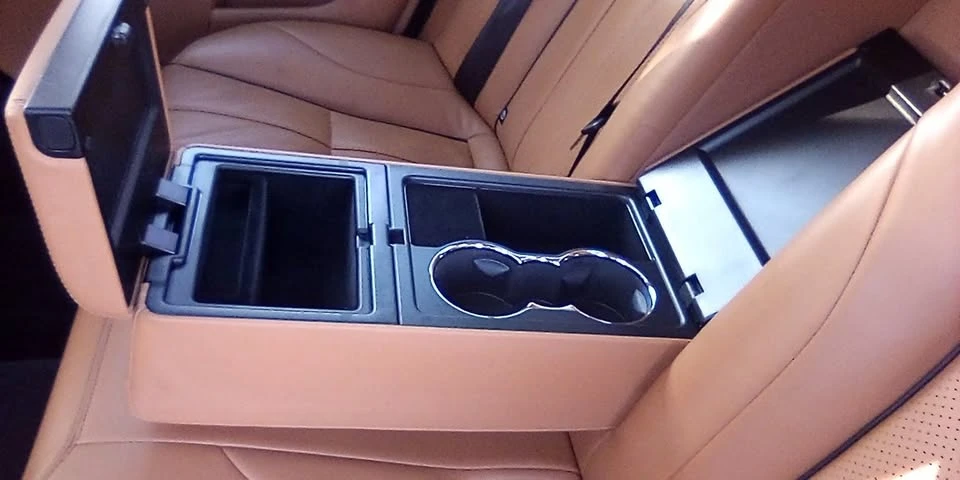 2012 Jaguar X351 XJ - Image 9 of 15