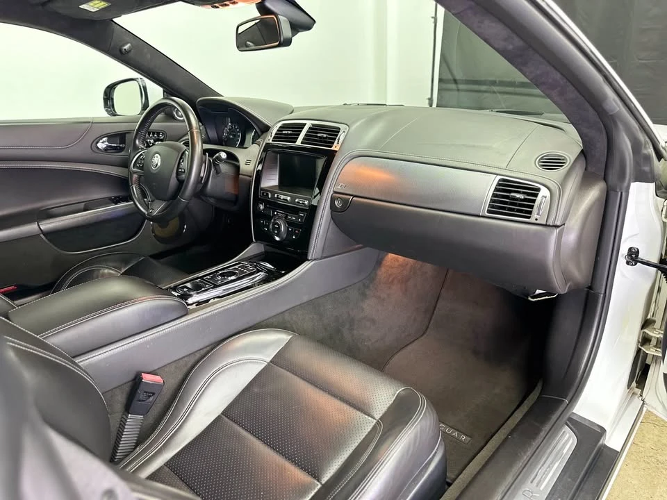 2012 Jaguar X150 XKR - Image 9 of 16