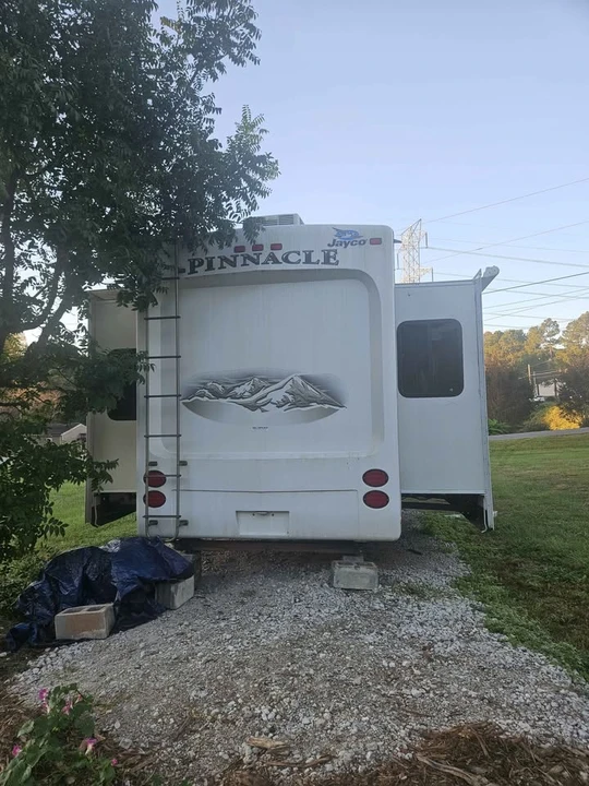 2012 Jayco - Image 4 of 20