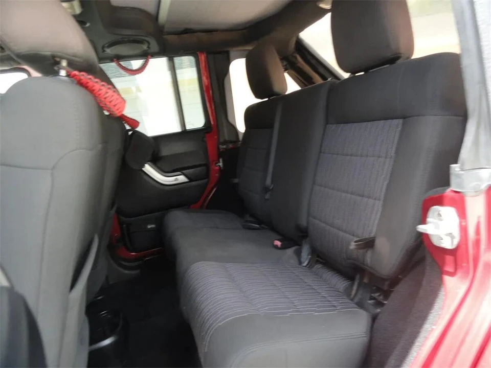 2012 Jeep - Image 26 of 31