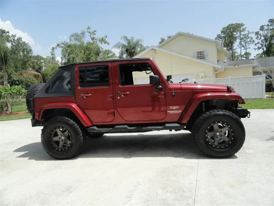2012 Jeep - Image 11 of 31