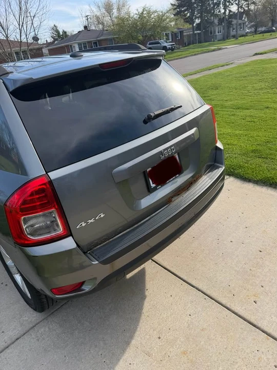 2012 Jeep Compass - Image 2 of 11