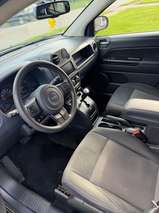 2012 Jeep Compass - Image 9 of 11