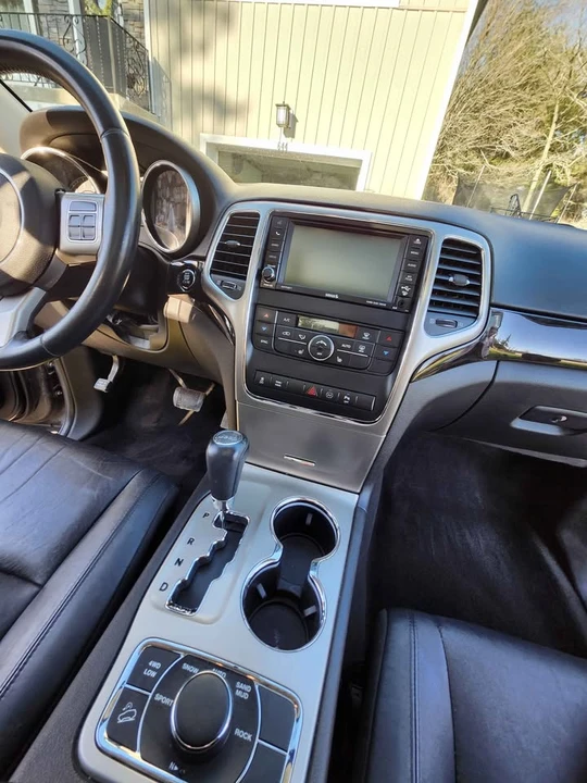 2012 Jeep WK2 Grand Cherokee - Image 9 of 19