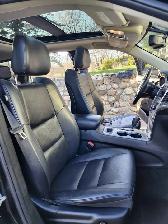 2012 Jeep WK2 Grand Cherokee - Image 8 of 19