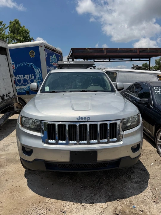 2012 Jeep WK2 Grand Cherokee - Image 3 of 10